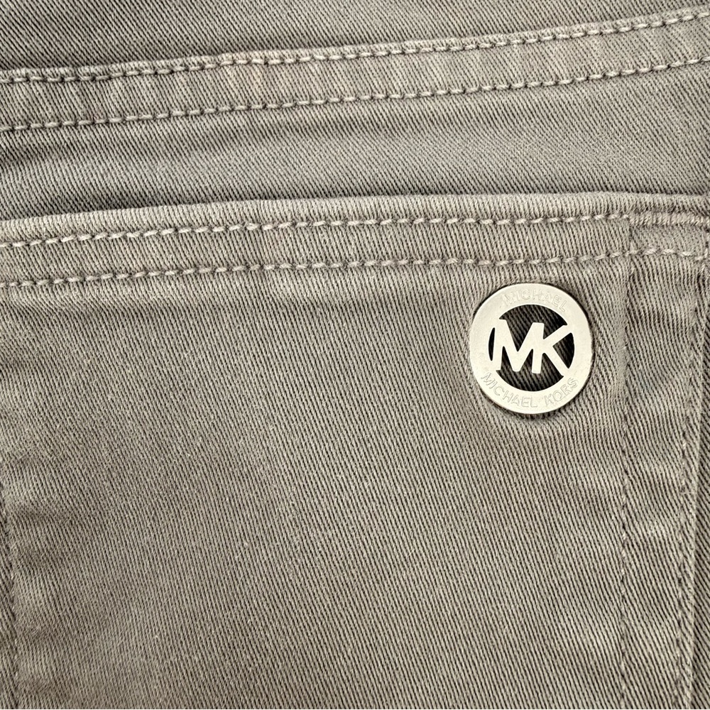 NWT MICHAEL Michael Kors Izzy Cropped Skinny Gray Jeans Size 10P - Picture 7 of 10